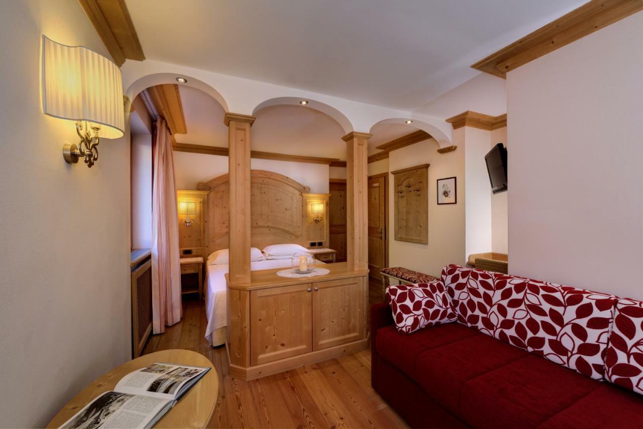 מדונה די קמפיליו Boutique Hotel Diana מראה חיצוני תמונה