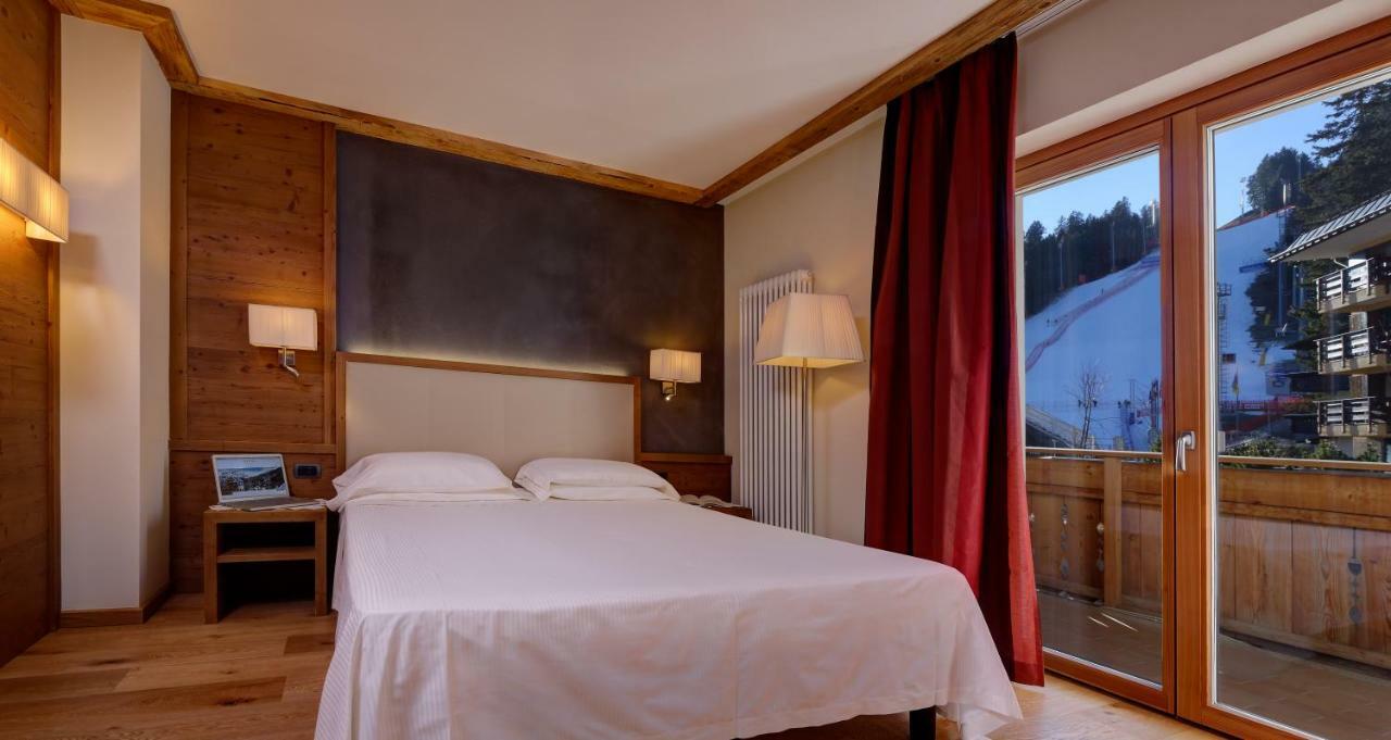 מדונה די קמפיליו Boutique Hotel Diana מראה חיצוני תמונה