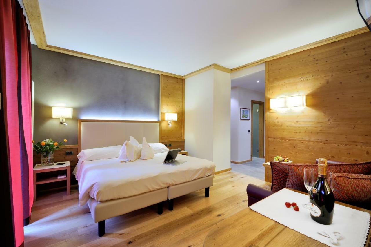 מדונה די קמפיליו Boutique Hotel Diana מראה חיצוני תמונה