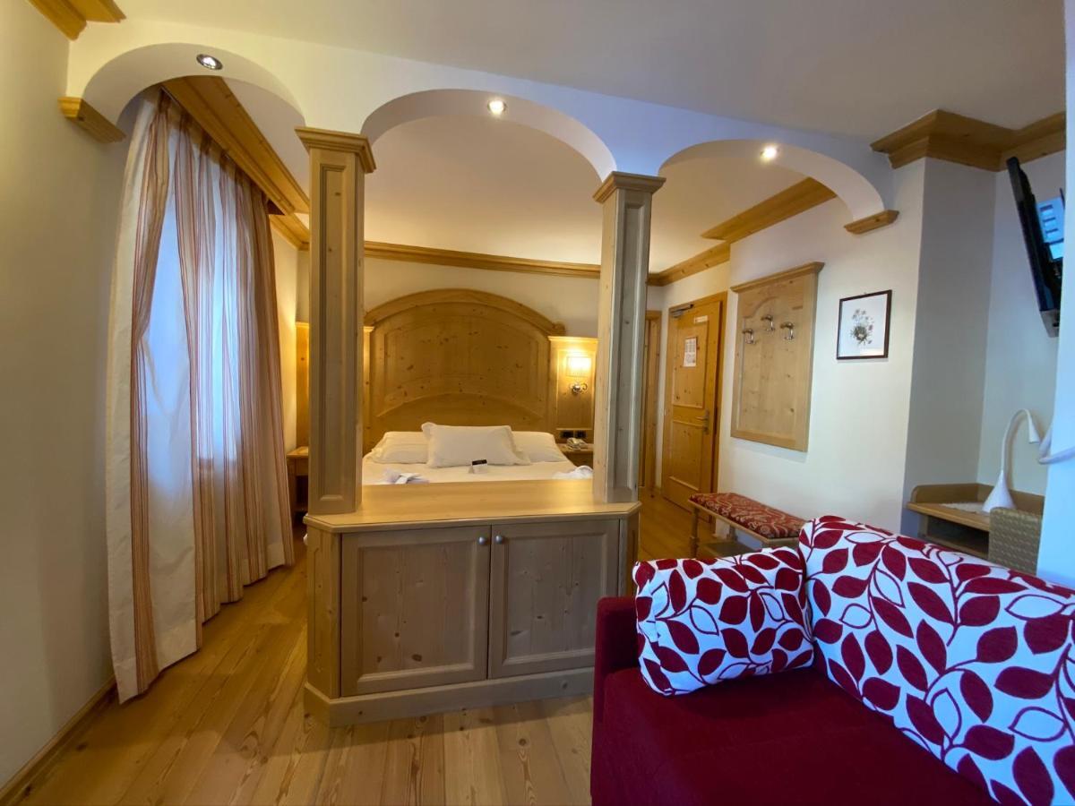 מדונה די קמפיליו Boutique Hotel Diana מראה חיצוני תמונה